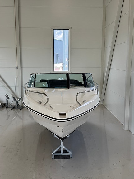 Nordkapp Noblesse 625 – 2014 | Evinrude 150 hk | Kun 324 timer | Strøken! 13 of 30