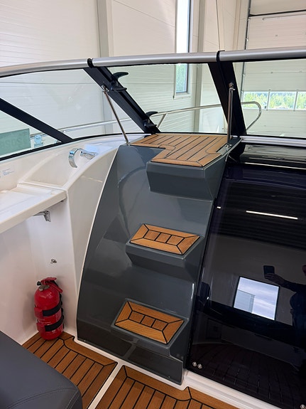 Nordkapp Noblesse 625 – 2014 | Evinrude 150 hk | Kun 324 timer | Strøken! 27 of 30