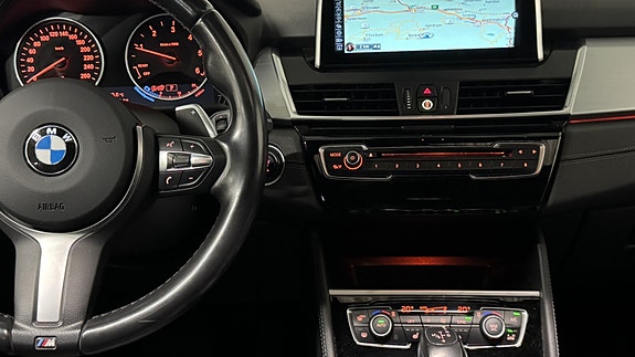 BMW 220d 10 of 26