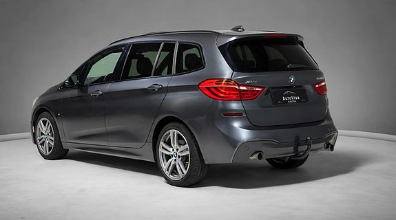 BMW 220d 2 of 26