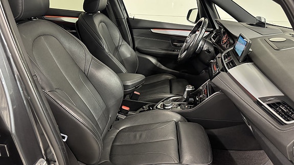 BMW 220d 13 of 26