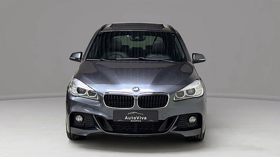 BMW 220d 8 of 26