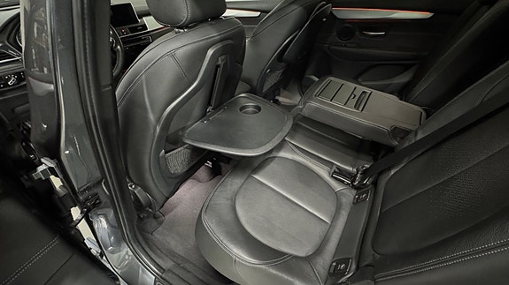 BMW 220d 14 of 26