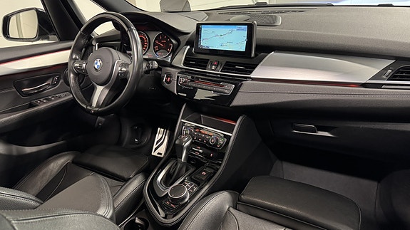 BMW 220d 11 of 26
