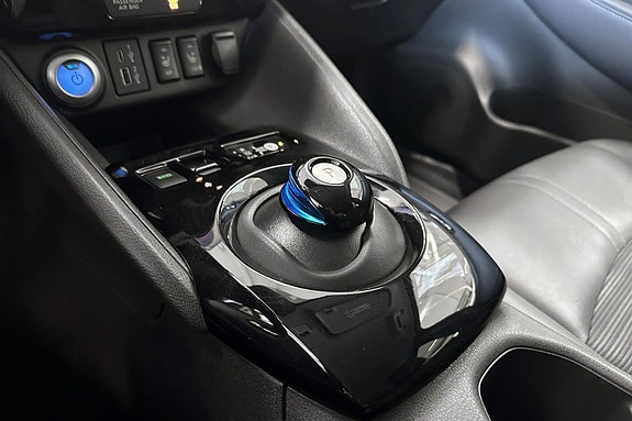 Nissan Leaf 14 of 29