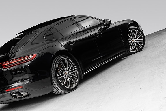 Porsche Panamera 4 4 of 30