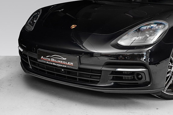 Porsche Panamera 4 7 of 30