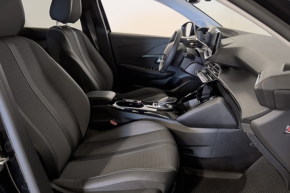 Peugeot e-208 19 of 30