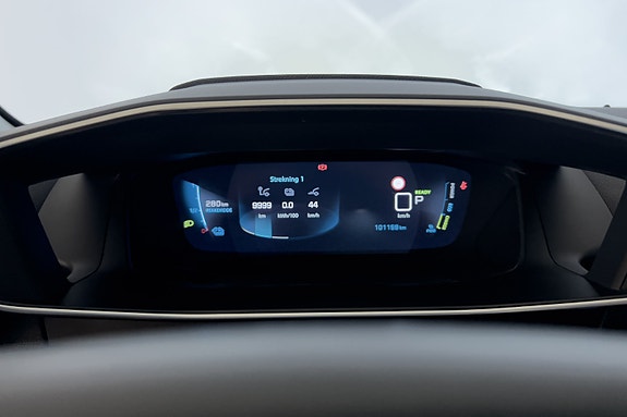 Peugeot e-208 21 of 30