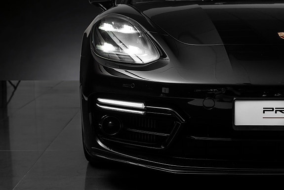 Porsche Panamera 5 of 30