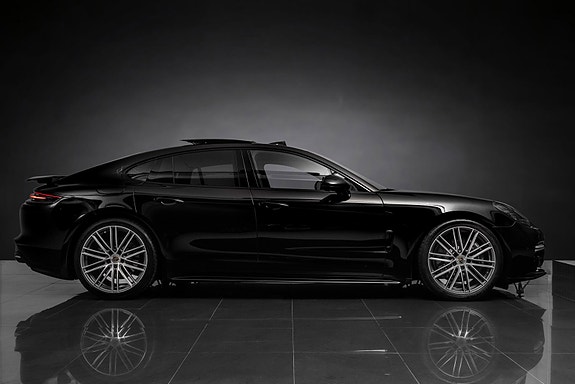 Porsche Panamera 6 of 30