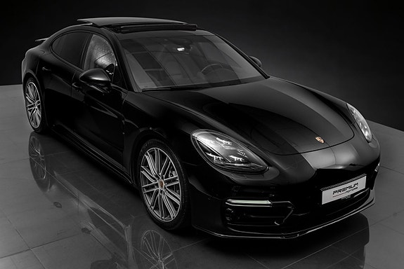 Porsche Panamera 2 of 30