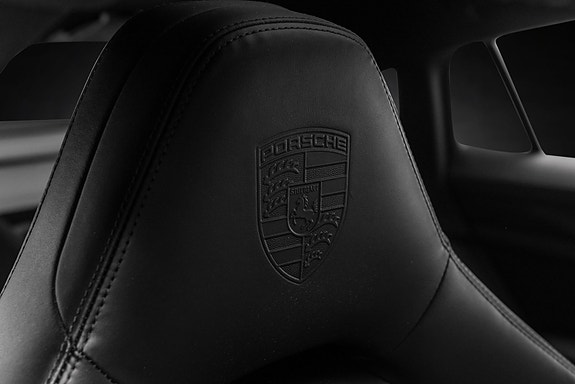 Porsche Panamera 18 of 30