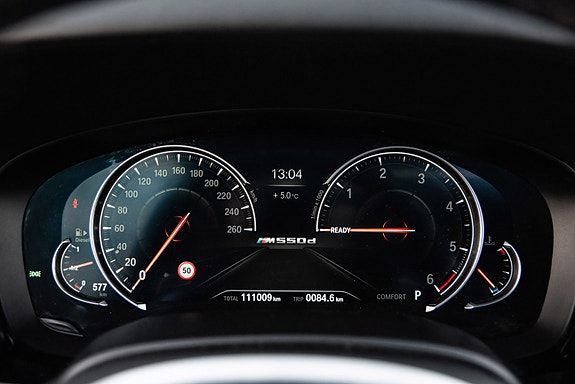 BMW M550d 10 of 30