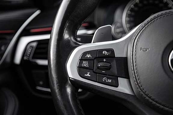 BMW M550d 11 of 30