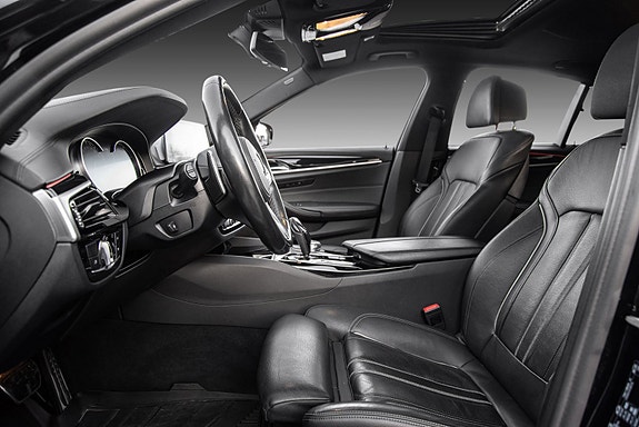 BMW M550d 25 of 30