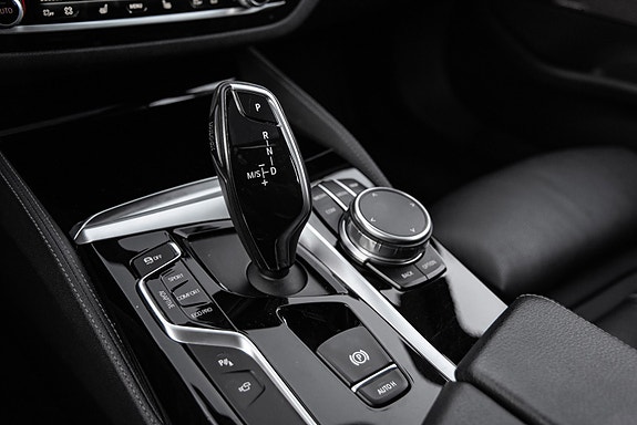 BMW M550d 14 of 30