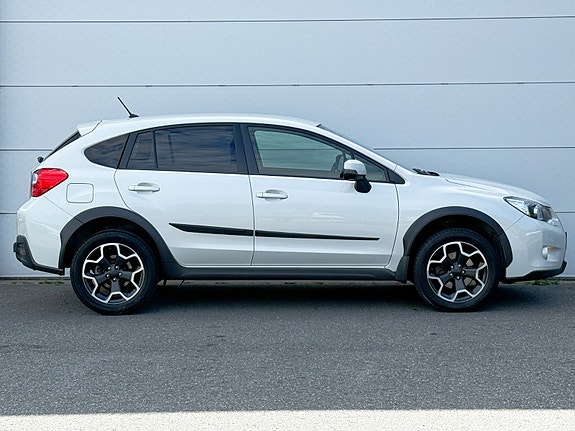 Subaru XV 12 of 30