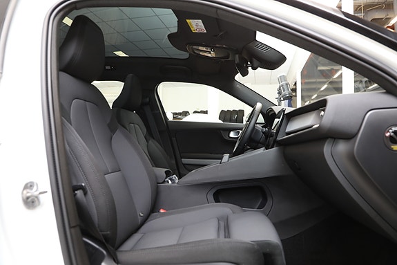 Polestar 2 20 of 30