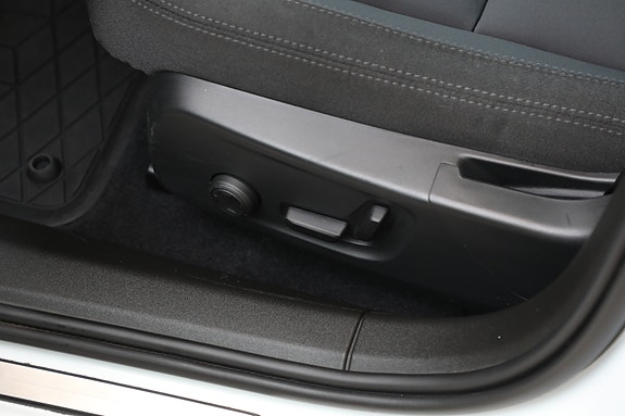 Polestar 2 27 of 30