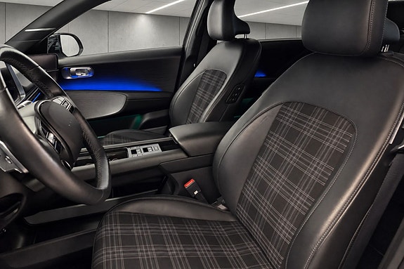 Hyundai Ioniq 6 15 of 30