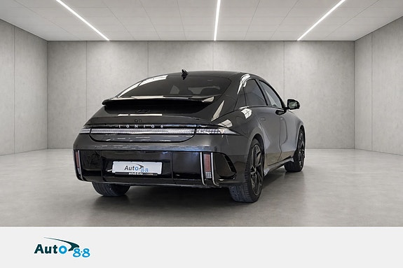Hyundai Ioniq 6 7 of 30