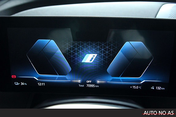 BMW iX 16 of 30