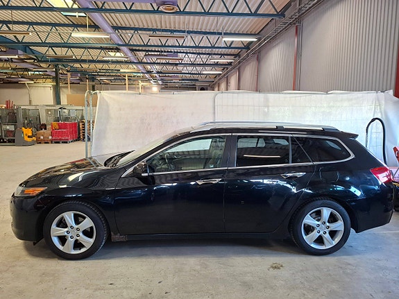 Honda Accord 4 of 30