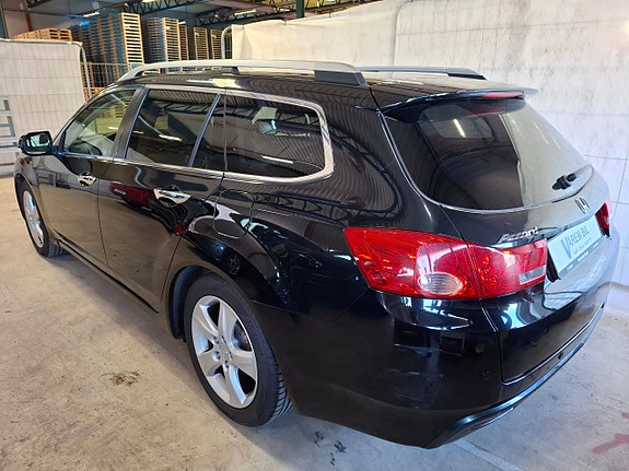Honda Accord 5 of 30
