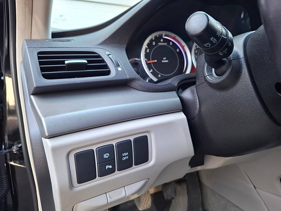 Honda Accord 21 of 30