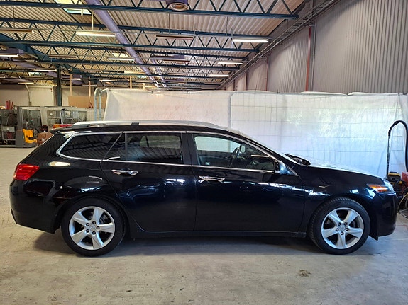 Honda Accord 8 of 30