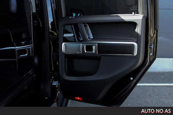 Mercedes-Benz G63 18 of 30