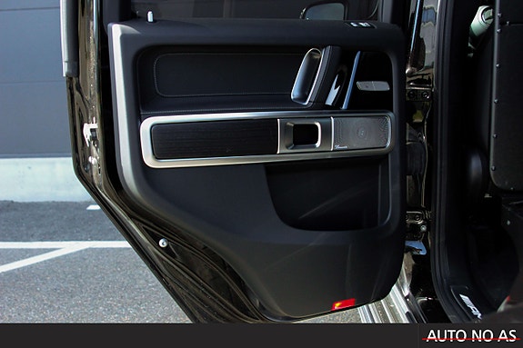 Mercedes-Benz G63 16 of 30