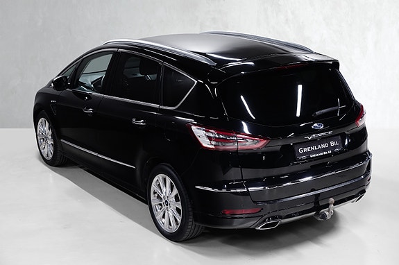 Ford S-MAX 10 of 30