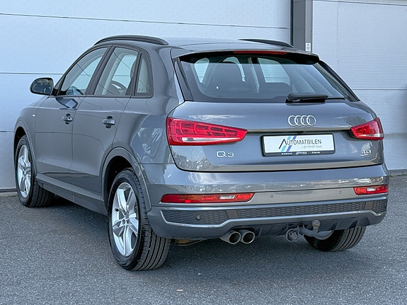 Audi Q3 8 of 30