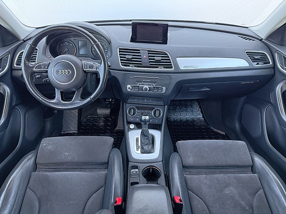Audi Q3 29 of 30