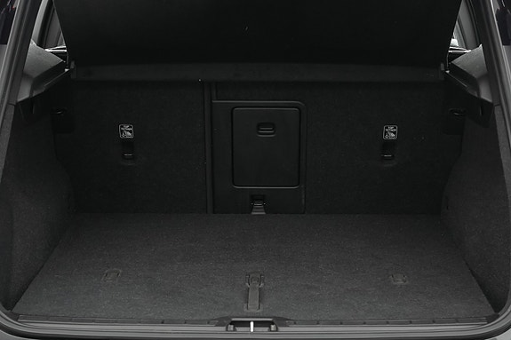 Volvo XC40 26 of 30