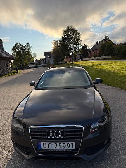 Audi A4 8 of 15