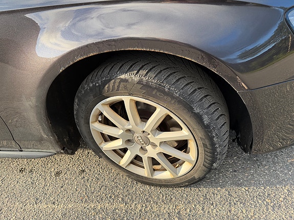 Audi A4 5 of 15