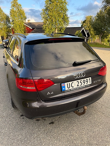Audi A4 3 of 15