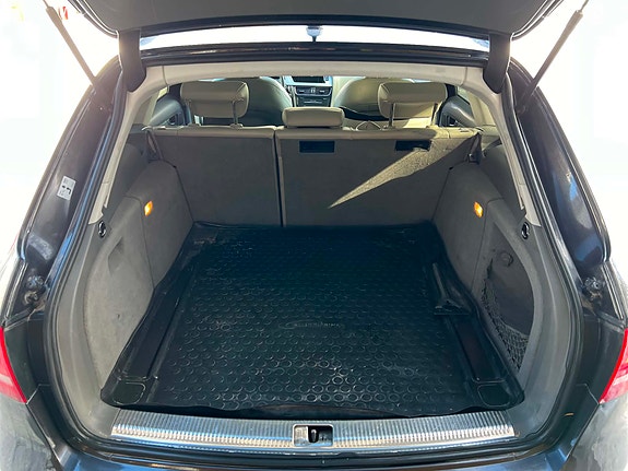 Audi A4 12 of 15