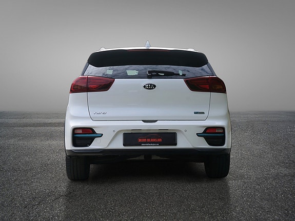 Kia Niro 8 of 30