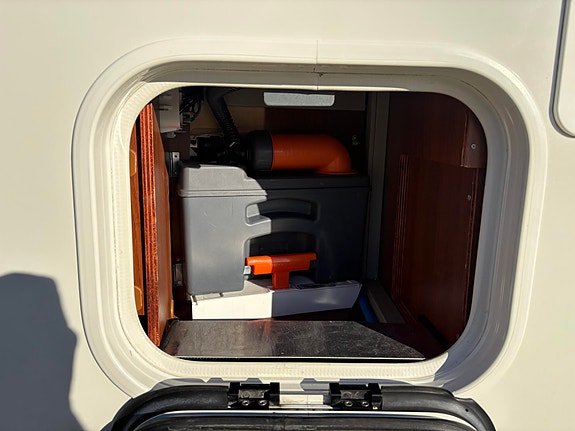Carthago Chic E-Line 51 QB yacht SOLCELLE / INVERTER / ALDE / MEGET PEN / ROMSLI ! ! 9 of 30