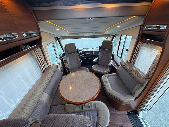 Carthago Chic E-Line 51 QB yacht SOLCELLE / INVERTER / ALDE / MEGET PEN / ROMSLI ! ! 22 of 30