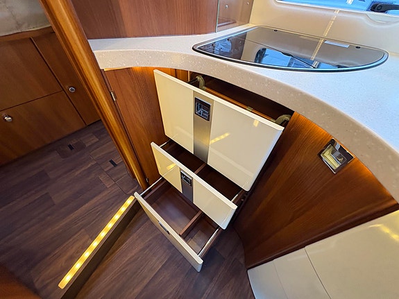 Carthago Chic E-Line 51 QB yacht SOLCELLE / INVERTER / ALDE / MEGET PEN / ROMSLI ! ! 25 of 30