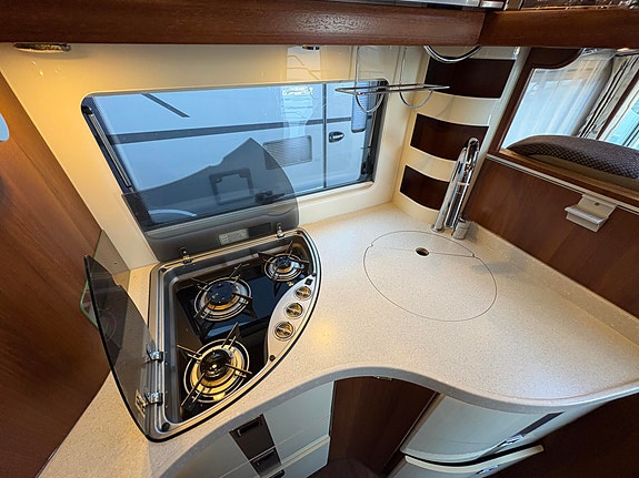Carthago Chic E-Line 51 QB yacht SOLCELLE / INVERTER / ALDE / MEGET PEN / ROMSLI ! ! 30 of 30