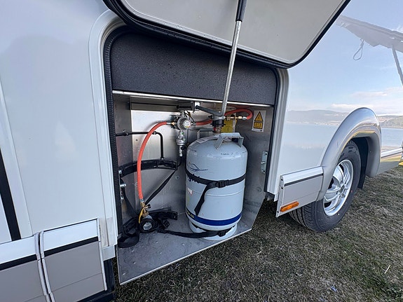 Carthago Chic E-Line 51 QB yacht SOLCELLE / INVERTER / ALDE / MEGET PEN / ROMSLI ! ! 14 of 30