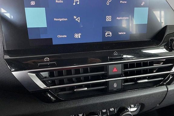 Citroen E-C4 20 of 24