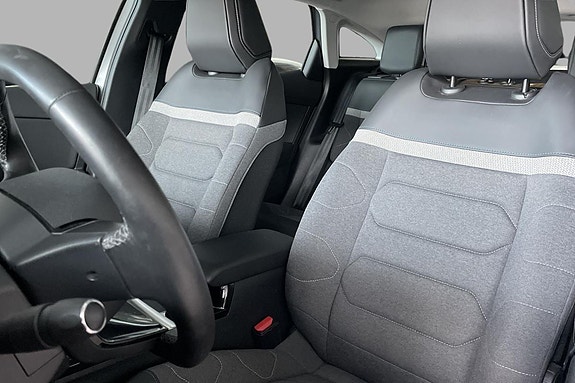 Citroen E-C4 12 of 24