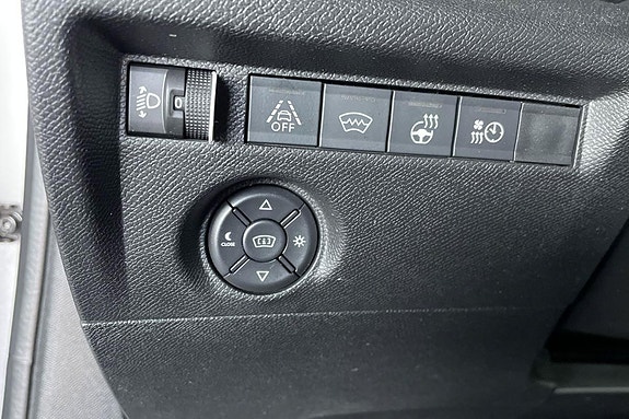Citroen E-C4 17 of 24